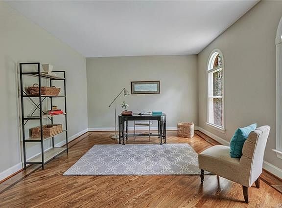 4th image of 15475 Pine Green Ln