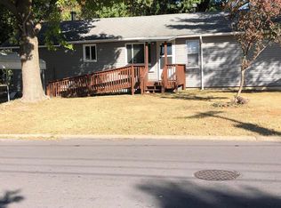 2232 N Weller Ave, Springfield, MO 65803