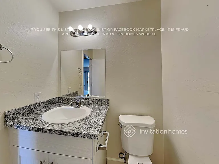 1140 N Leoma Ln — Photo 17
