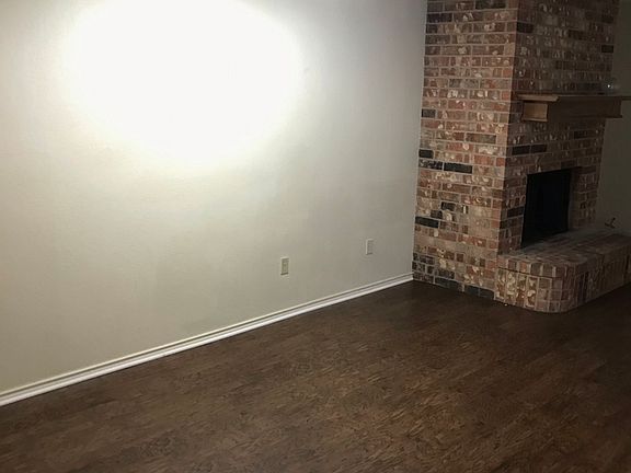 2nd image of 6260 Canyon Cir