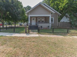 402 Alliance Ave, Rockford, IL 61101