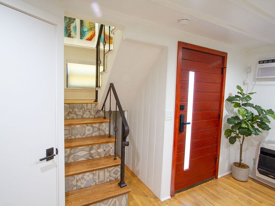 1st image of 4408 Beck Ave #4408