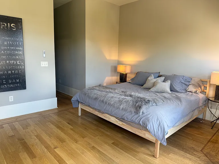 10049 SE River St — Photo 23