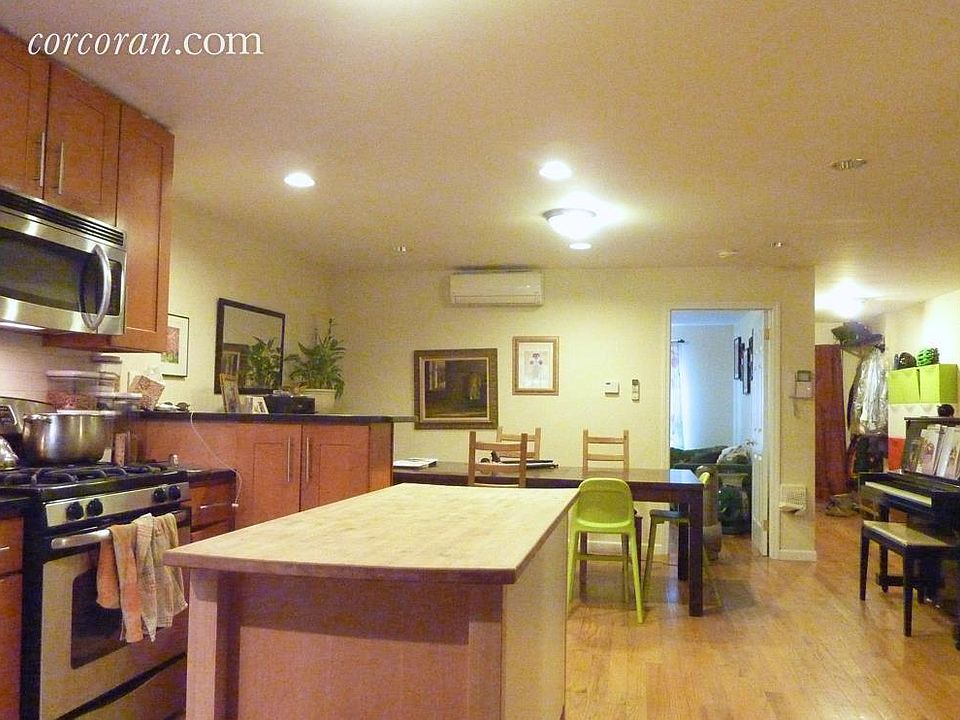 1st image of 206 18th St APT 1