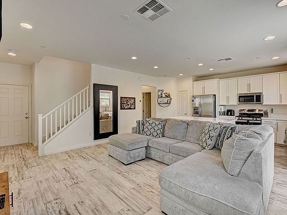 5th image of 6363 Amelia Ridge Ave
