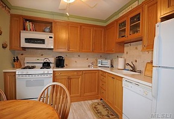 4th image of 5 Anchorage Ln APT 2B