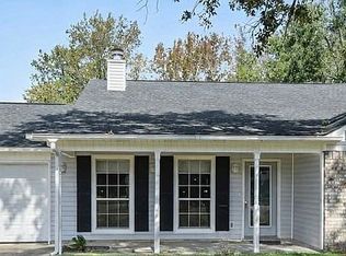 9208 Seahorse Ave, Ocean Springs, MS 39564