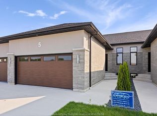 5 Eagle St, Leamington, ON N8H0G5