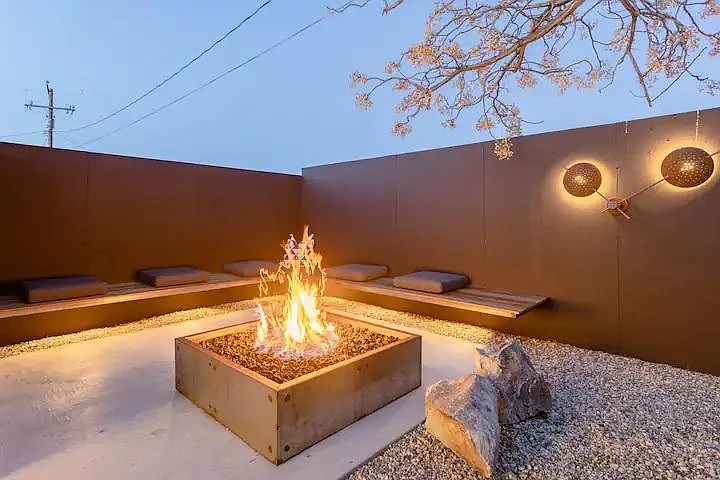 6419 Valley View St — Photo 37