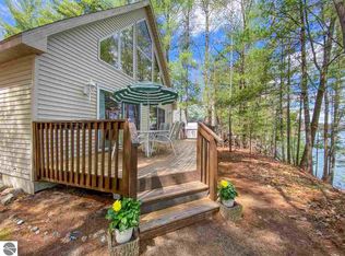 10259 Twin Lake Rd NE, Mancelona, MI 49659