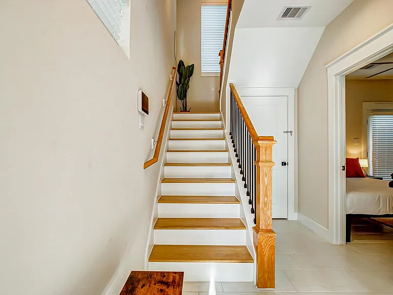 5330 Donovan Gardens Ln — Photo 3