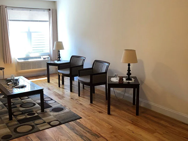 55 68th St #2F — Photo 30