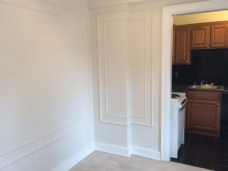 Mark Twain Apartments — Photo 30