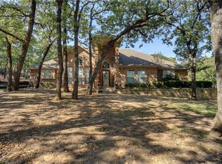 345 Graystone Rd, Burleson, TX 76028