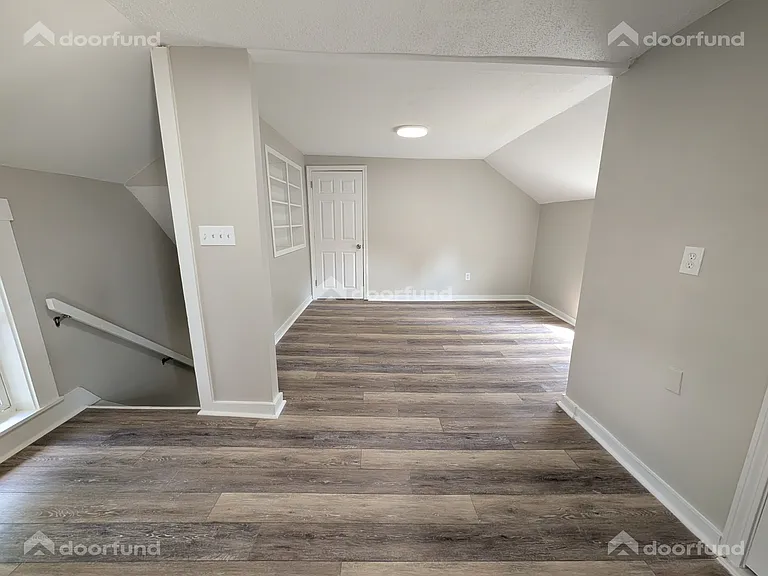 8 Green St #2 — Photo 10