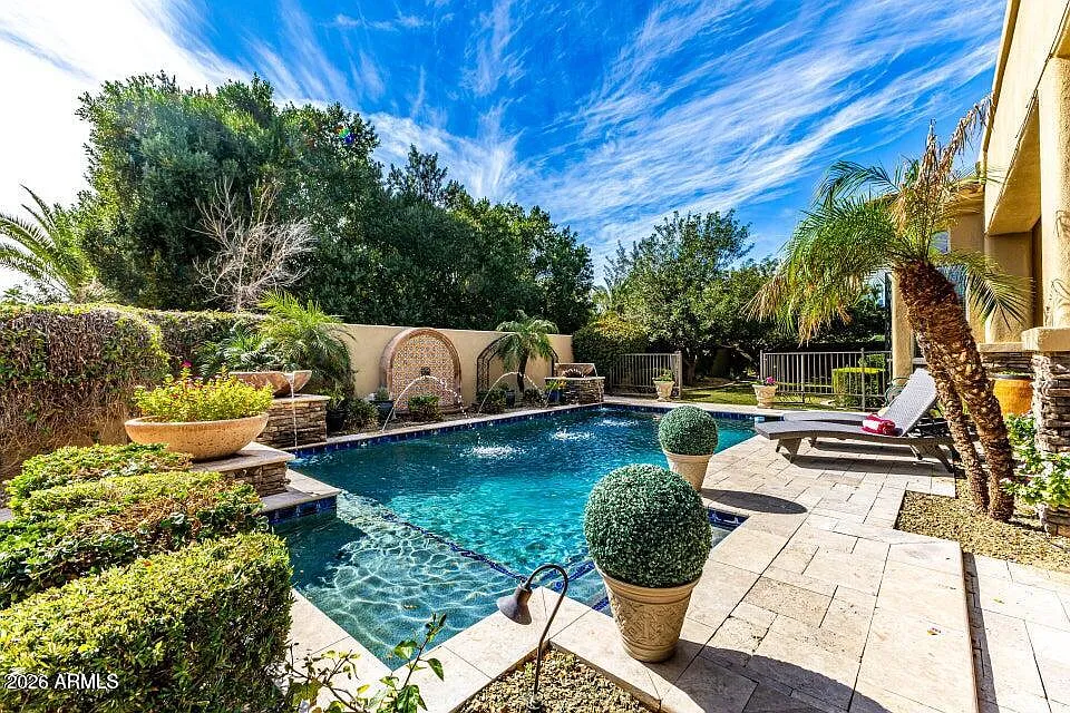 10919 E Onyx Ct
