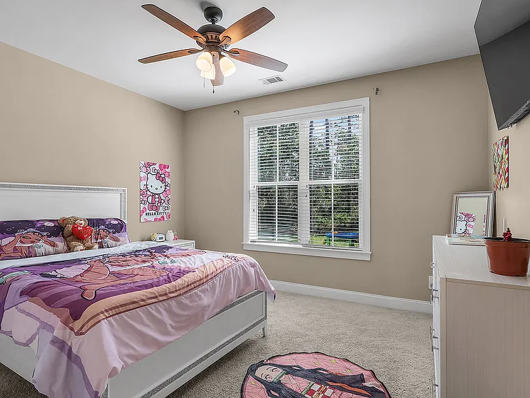 113 Greystone Dr — Photo 23