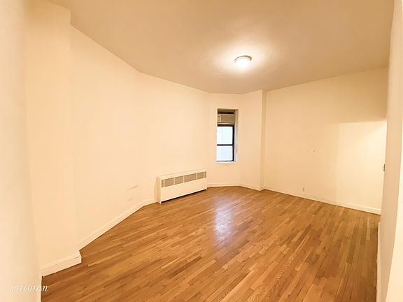 3rd image of 19 E 71st St APT 4b