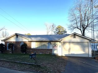 340 Walnut Dr, Springville, TN 38256