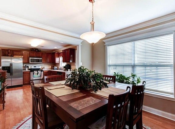 3rd image of 6428 Glen Eagle Ln