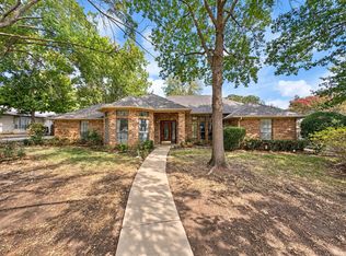 37 Timbergreen Cir, Denton, TX 76205