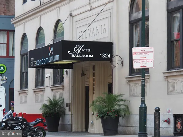 1324 Locust St APT 422, Philadelphia, PA 19107