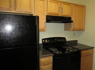 544 Chatham Park Dr APT 2A, Pittsburgh, PA 15220