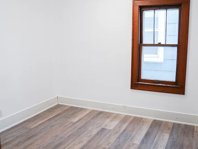21 Cherrygrove St — Photo 31