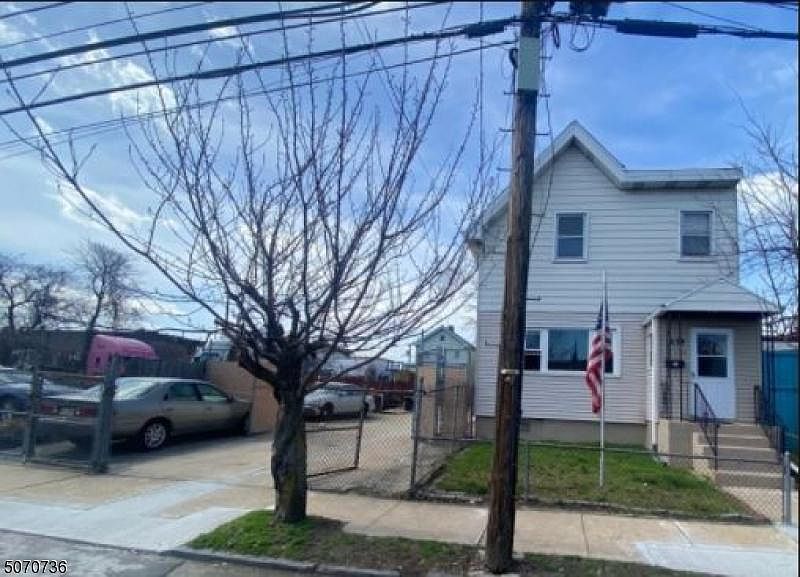 1st image of 1237 W Side Ave