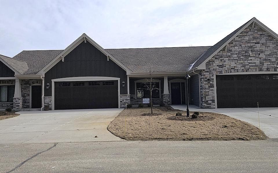 1st image of 3410 Lake DRIVE #1