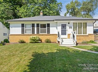 1813 Herrick Ave NE, Grand Rapids, MI