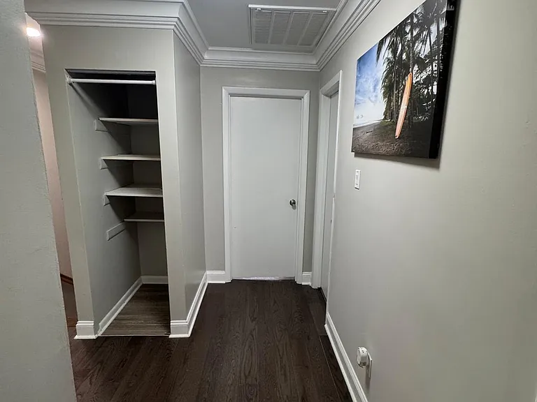 4736 Walden Pond Dr — Photo 12