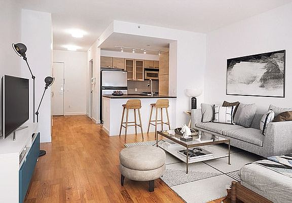 5th image of 88 Leonard St APT 1606