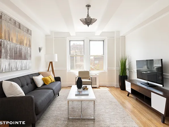 365 West 20th Street image 1 of 1