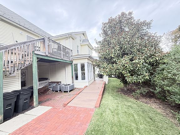 3rd image of 30 W Main St APT C