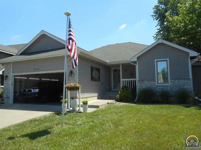 3710 SW Brook Lawn Ct, Topeka, KS, 66610
