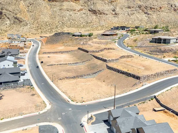 918 W 3270 S Unit 1, Hurricane, UT 84737