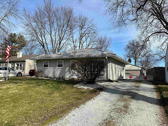 2nd image of 2529 Edgelea Dr