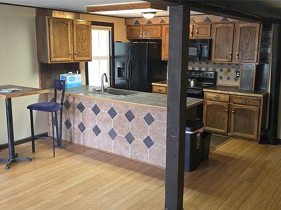 3rd image of 1496 Rose Street UNIT 1496