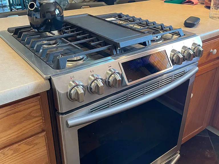 Gas range in shared kitchen