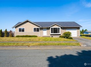 421 S 25th St, Mount Vernon, WA 98274