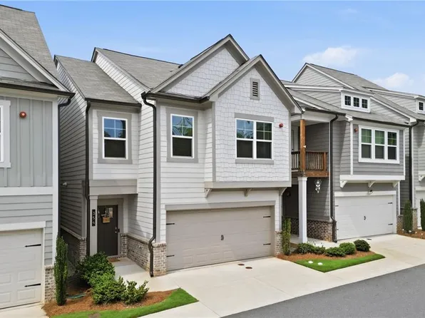 354 Hayden Cir, Woodstock, GA 30189