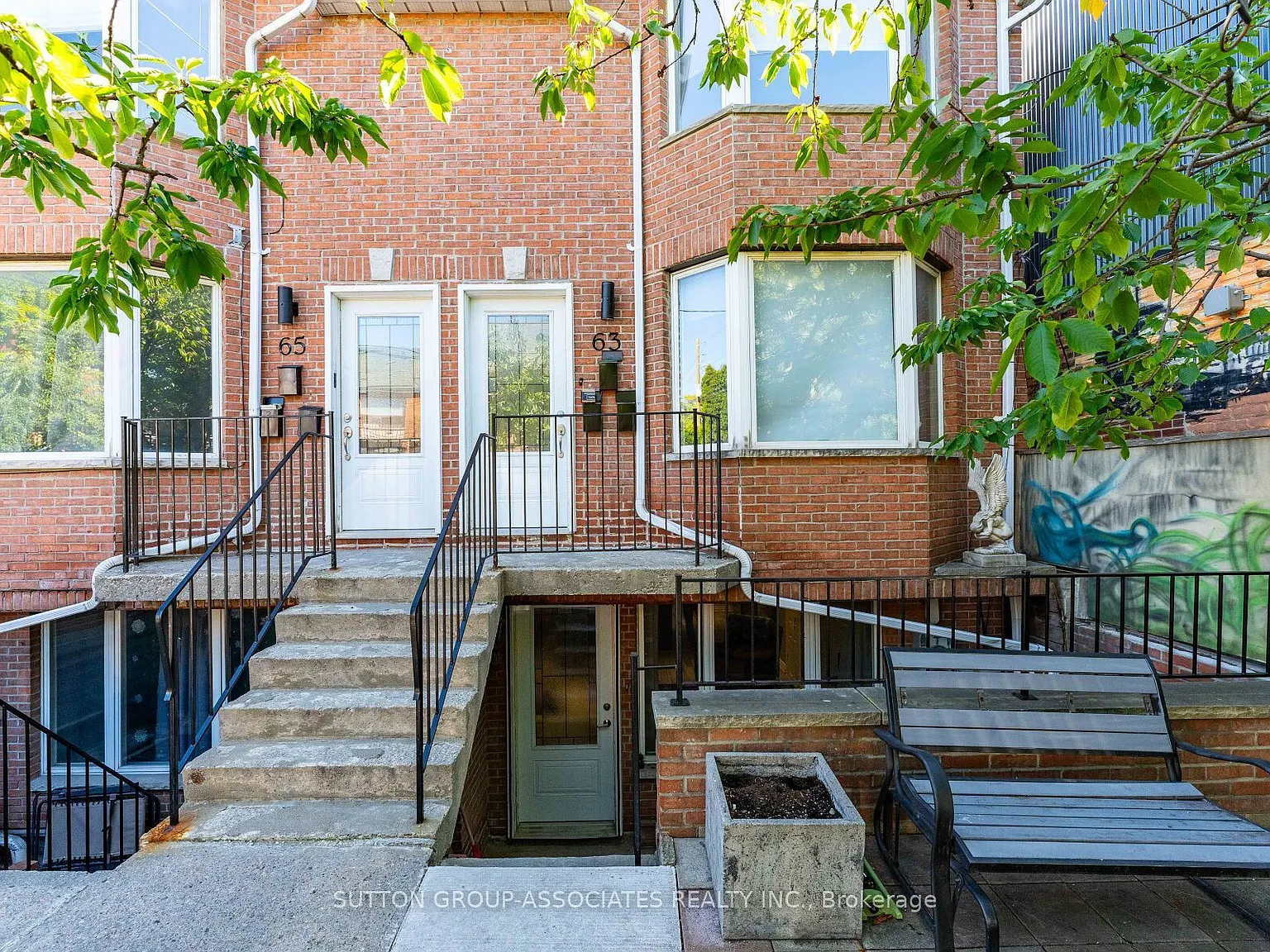 1 bed, $2,300 — Photo 2