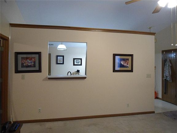 4th image of 3251 Chelmsford Dr