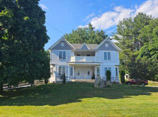35 Auburn Rd #A, Hooksett, NH 03106