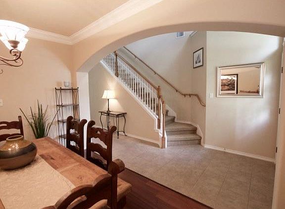4th image of 10 Lariope Ln #7