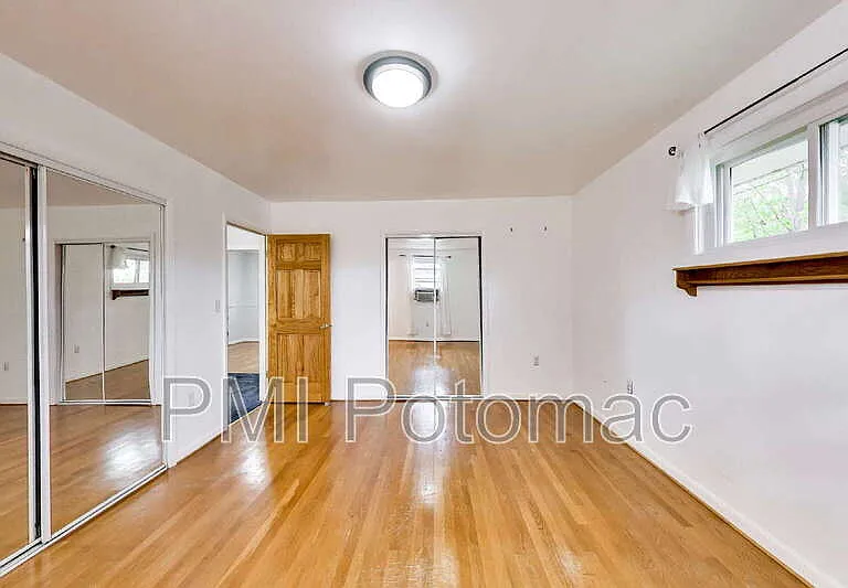 3510 Marlbrough Way — Photo 17