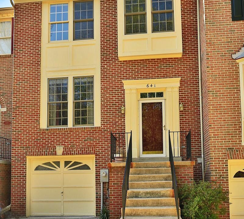Front with Garage