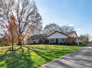 579 Dorseyville Rd #B, Pittsburgh, PA 15238