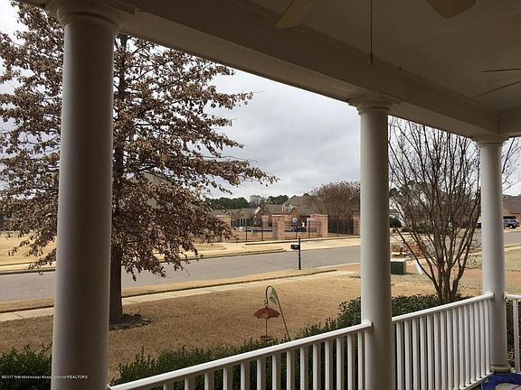 3rd image of 7292 Stone Garden Dr